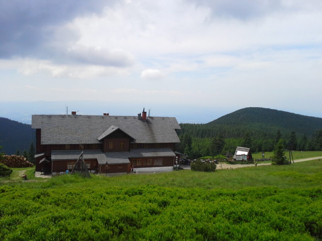 huette-unter-dem-schneeberg