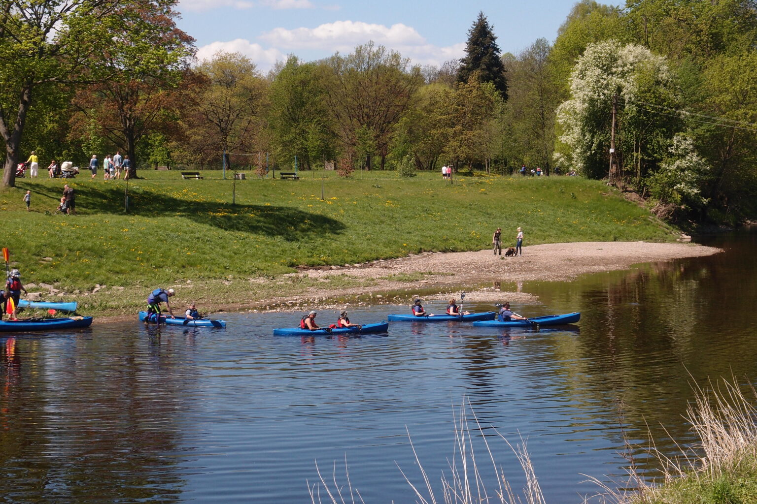 kanutour-auf-der-jizera-in-tschechien