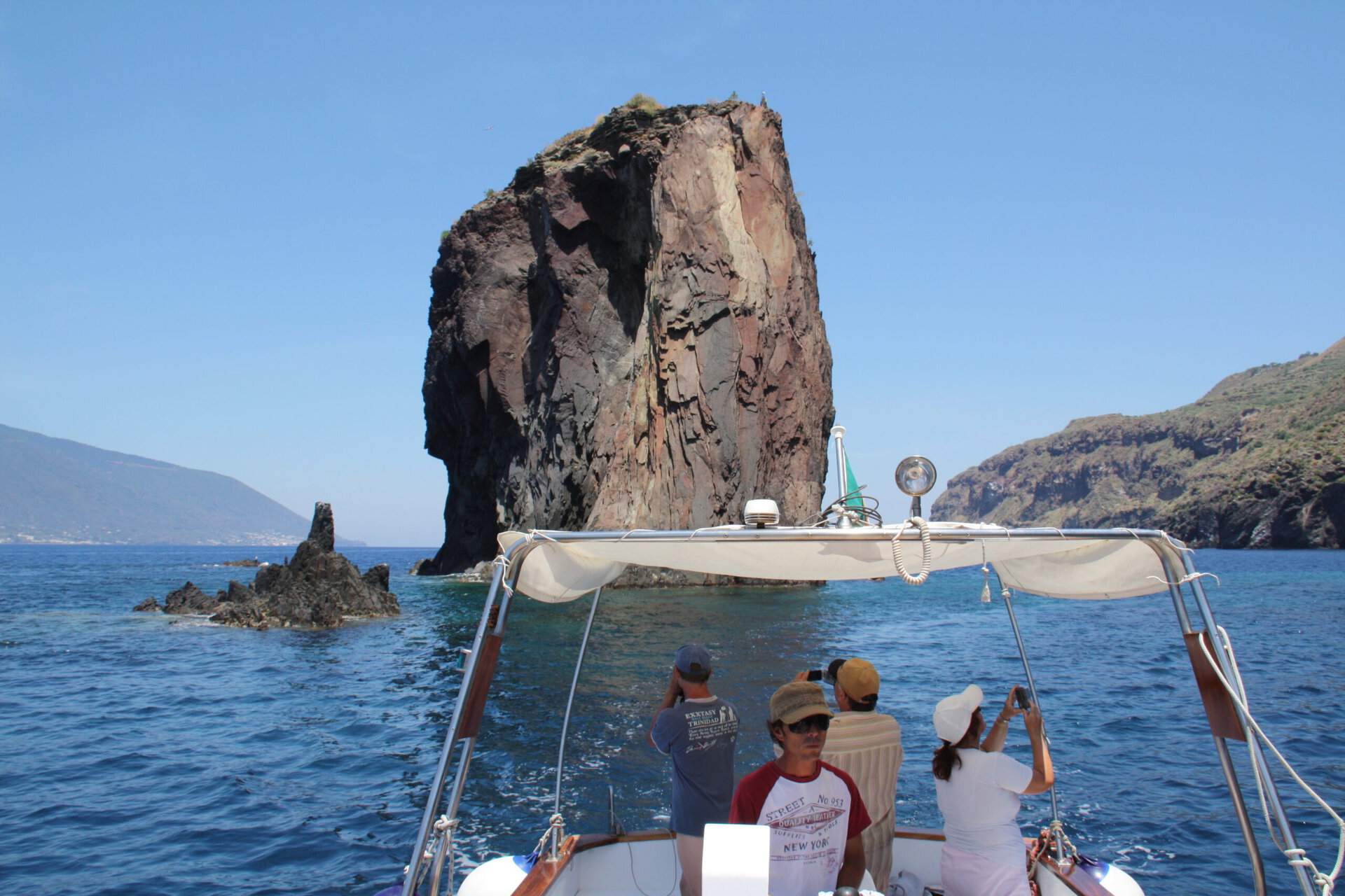 Bootstour rund um die Insel Stromboli.