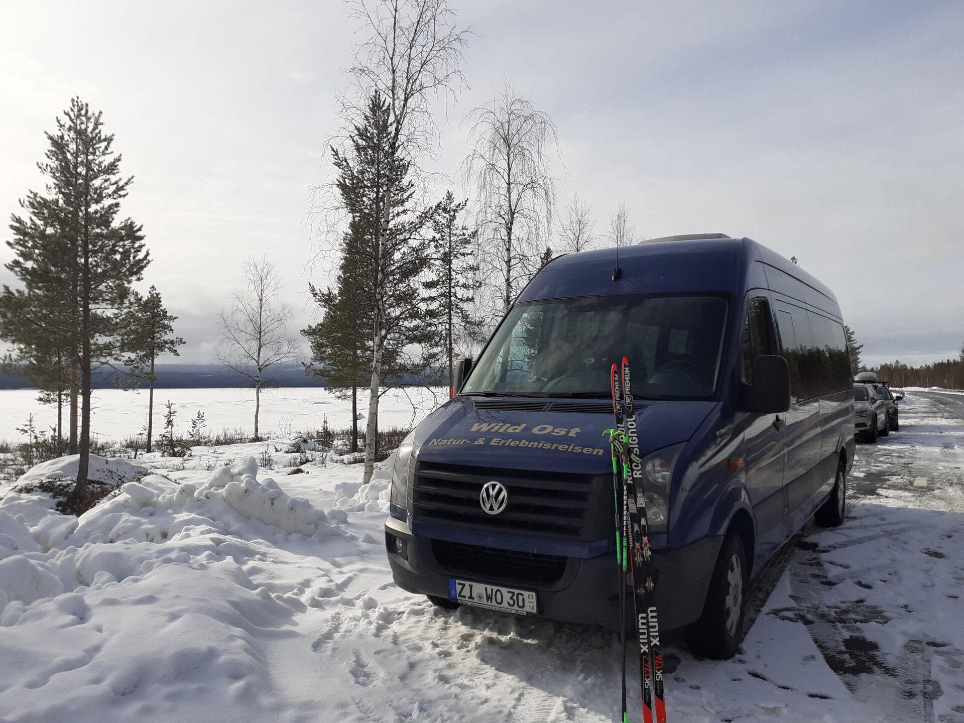 Unser Wild Ost Reisebus in Lappland.